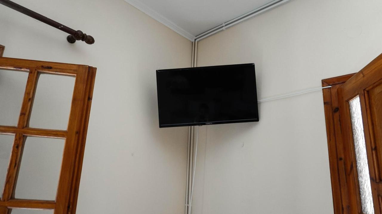 Soula Rooms Kini Exterior foto